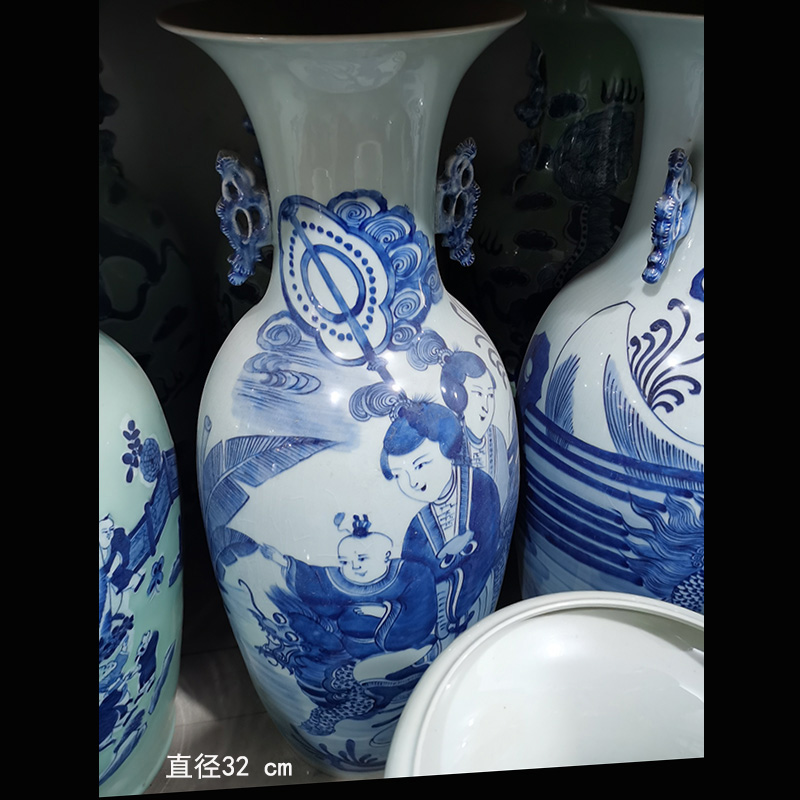 Jingdezhen antique vase happy character of archaize dowry lions ears blue and white landscape ancient vase of the republic of China