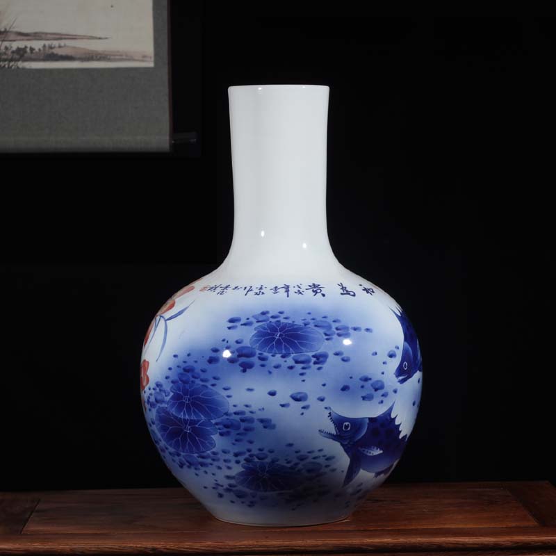 Jingdezhen 30-40 high peony pomegranate spherical ceramic vase color blue and white peony blooming flowers, ceramic bottle