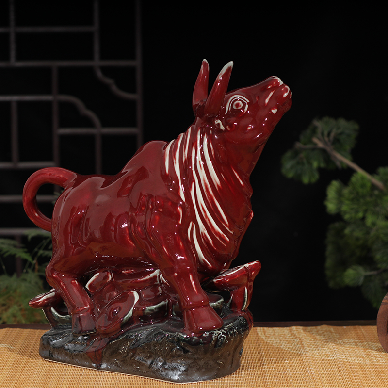 Jingdezhen up red porcelain ox endeavour China bull market red bull auspicious China raging bull