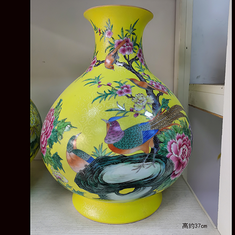 Jingdezhen qianlong general hand - made yellow peony quail enamel pot mei bottles of celestial up the vase