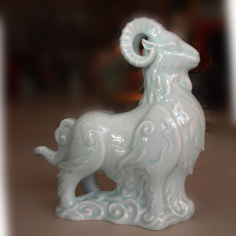 Jingdezhen shadow green China sheep and high - grade high - grade porcelain gifts the sheep sheep sheep decorative furnishing articles