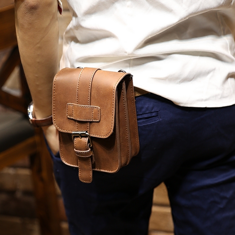 Men's bag Trend 5.5 inch mobile phone breast bag men wear belt belt belt bag multifunctional casual hanging bag crazy horse skin