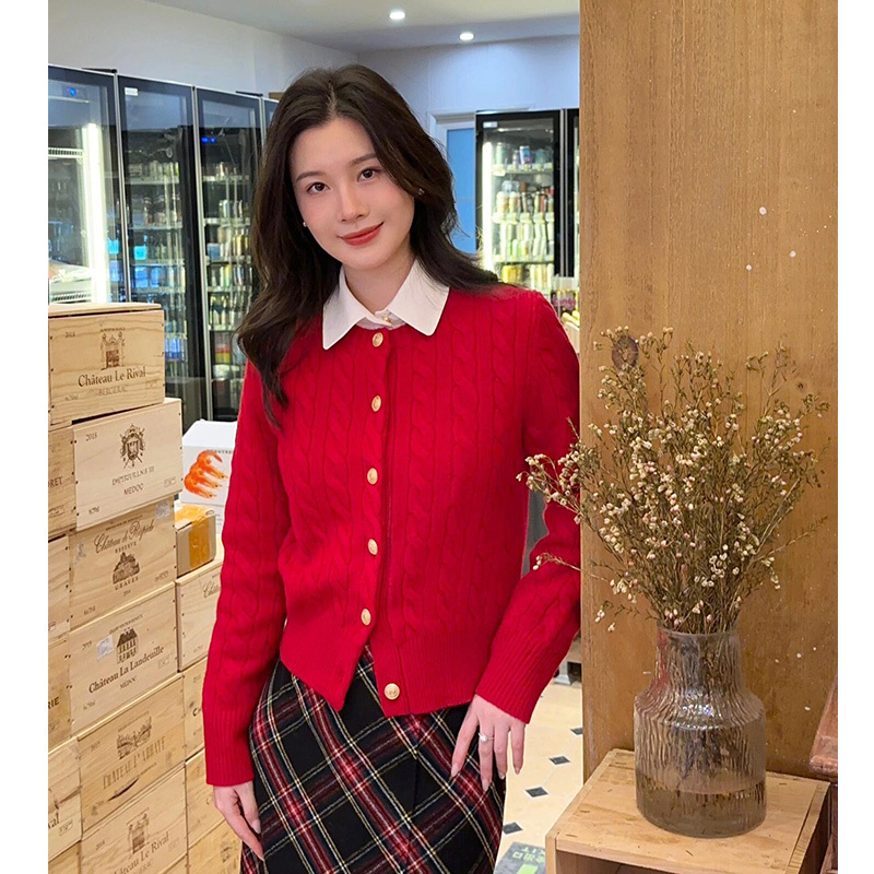 Christmas Sweater New Year Red Cardigan for Women, Cable Knit Jacket, Zodiac Year Top, Thickened for Autumn and Winter Christmas Sweater New Year Red Cardigan for Women, Cable Knit Jacket, Zodiac Year Top, Thickened for Autumn and Winter