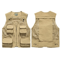 Базовая модель-сетка цвета хаки (сзади для хранения)