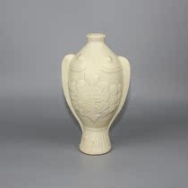 The Five Famous Kilns of the Song Kilns Fish Shaped Bottle Engraving Easy collection of handmade antique collection Antique Collection Boutique Swing unearthed