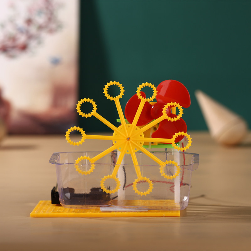 Science Little Making Small Inventors DIY Electric Bubble Machine Elementary School Kids Handcrafted materials Puzzle Creative Toys