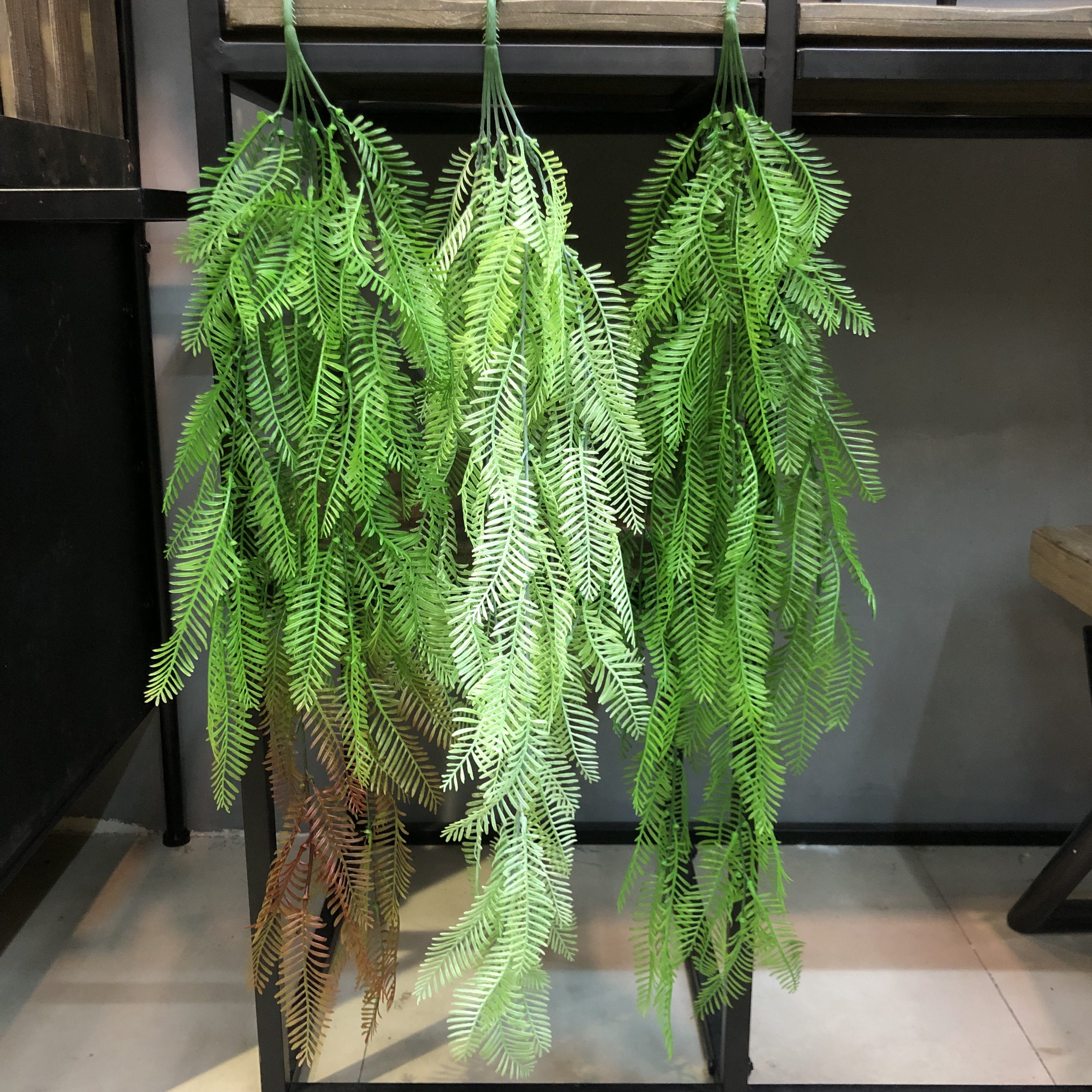 Simulation hanging fern Fern Tail Fern Hanging Vine Plastic Fern Plastic Fern plant Wall Decorative View Green plant Hanging Vine Persian Leaf