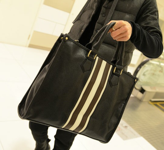 Japan and South Korea men's handbag fashion trend men's bag shoulder messenger bag Computer business briefcase horizontal leather bag