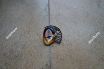2008 Olympic commemorative badge Beijing Olympic Games Samsung fan-shaped Olympic badge
