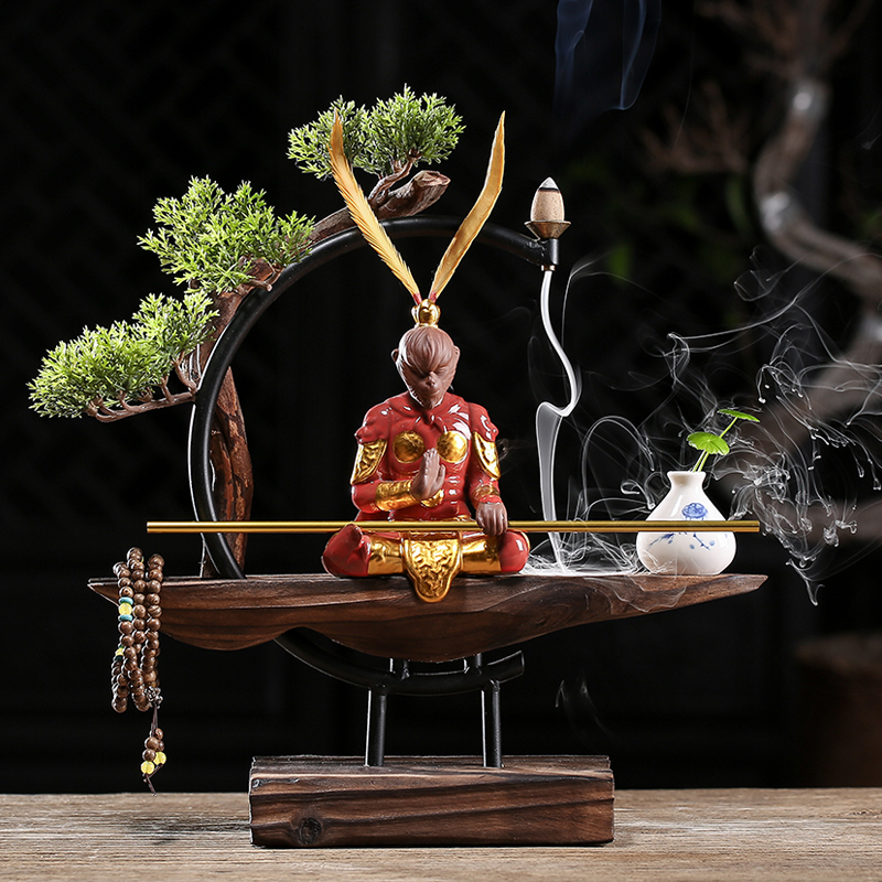 Purple sand tea pet ornaments can raise Qi Tian dasheng pouring incense Sun Wukong monkey boutique tea table tea set accessories