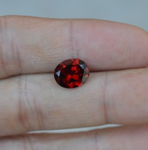 Boutique Mozambican Garnet oval bare stone 9*11mm about 4 2 carats Flawless cost-effective