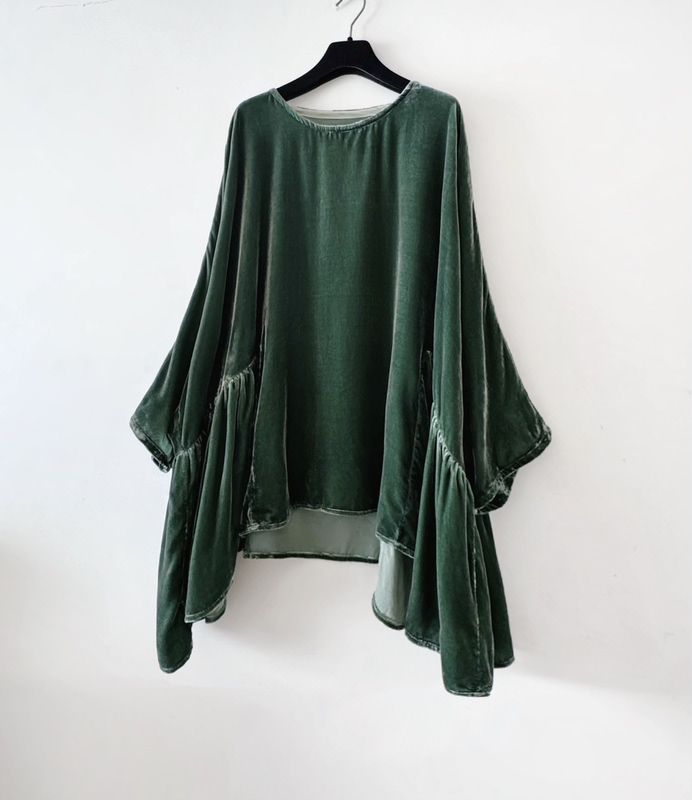 Exclusive Handmade Silk Velvet Robe Top, Irregular Loose Babydoll Blouse, Long Sleeves Exclusive Handmade Silk Velvet Robe Top, Irregular Loose Babydoll Blouse, Long Sleeves