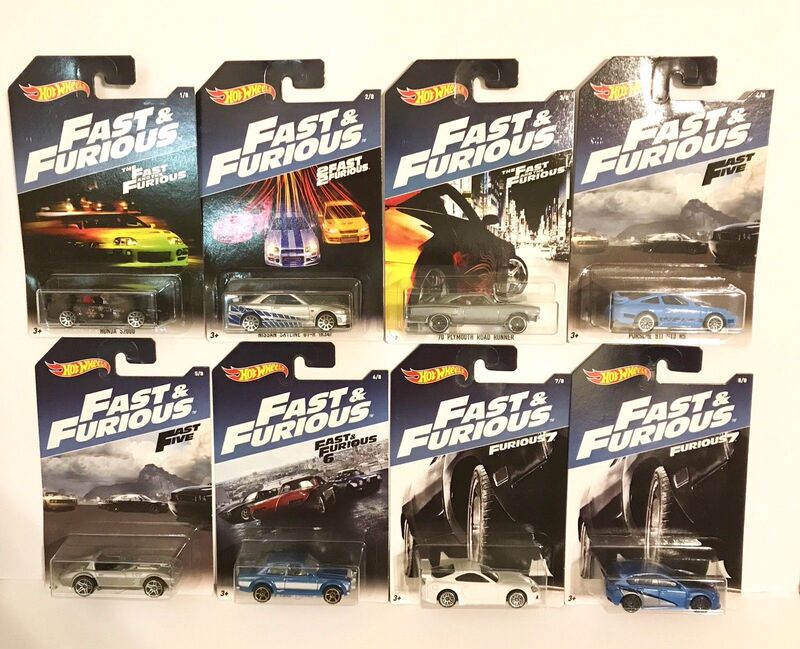Hot Wheels Fast & Furious 2017 8-Car Set, the Card Has Soft Corner Shell Damage