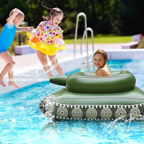 Adult and children swimming and playing water toy tank pvc inflatable with water spray gun water battle toy tank floating row