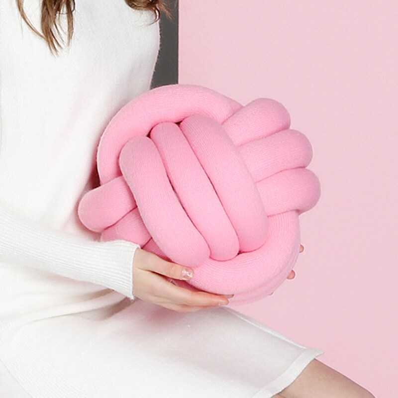 15 colors Nordic Wind knotted Pillow Girl Hearts Cute Sofa hand pillows Indecoration lean Pillow Personality Spherical holding pillows