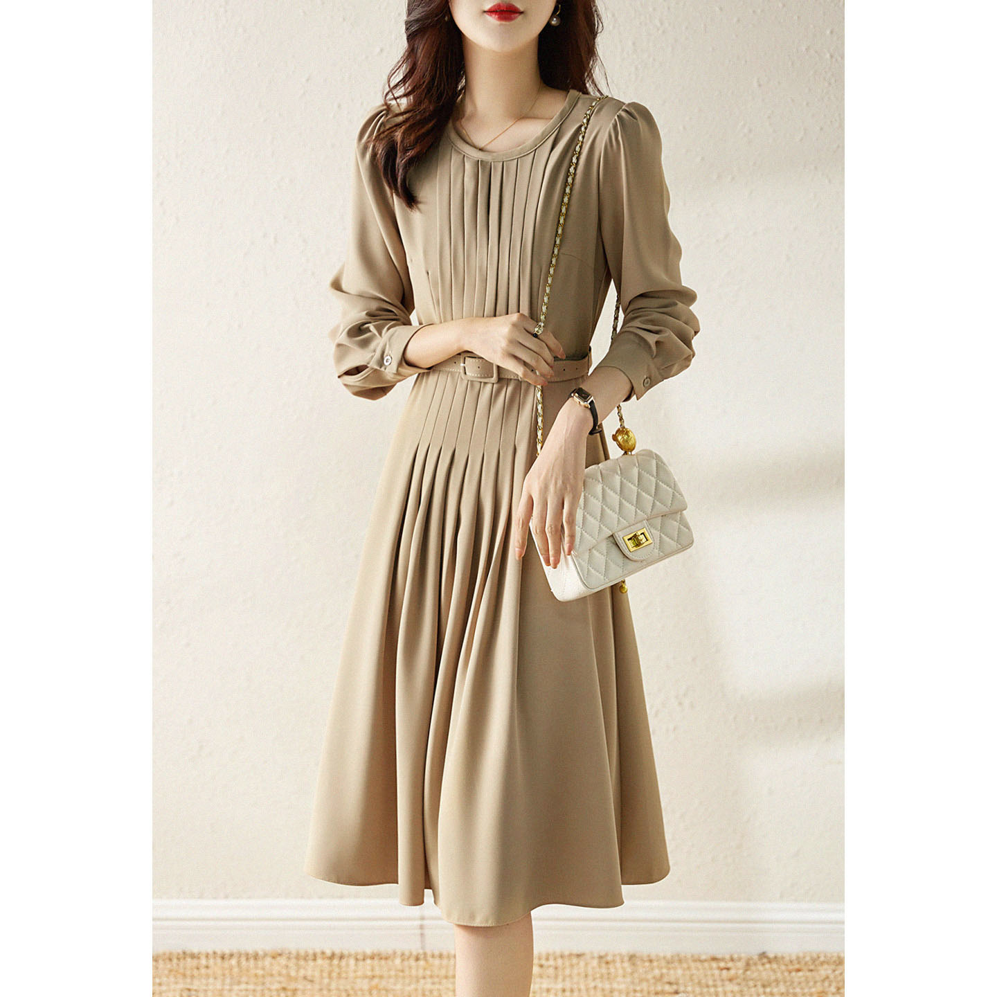 Mularsa Method Tea Hysteria 100 Pleats Round Collar Dress Women 2022 Spring New Cashew's slim pure color a dress