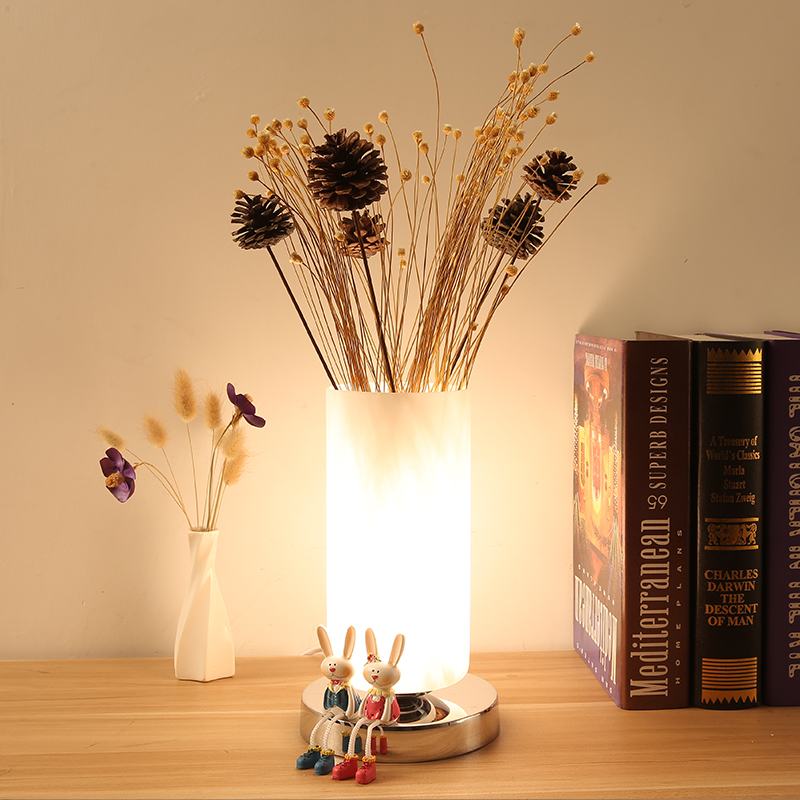 Table lamp bedroom bedside lamp creative Nordic simple charging touch sensor dimming warm romantic warm light night light