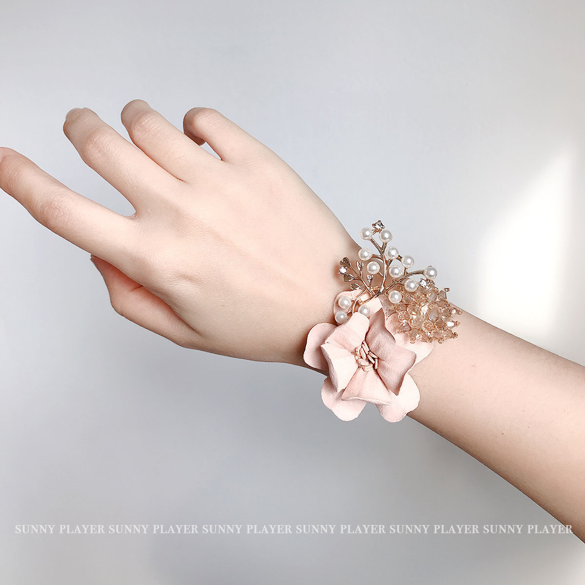 Wrist flower new couple wedding bride bridesmaid sister group pink lace senior fresh hand flower performance bracelet flower