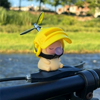 Желтый человек-дракон + маленькая желтая утка (липкая версия)