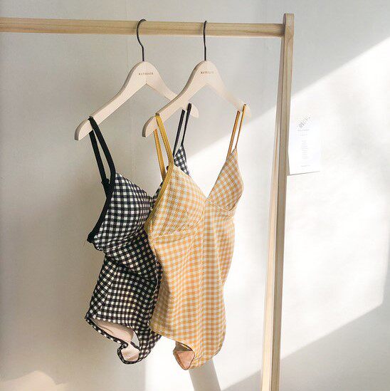 Special offer female net red plaid 2019 new sexy one-piece size chest thin cover belly hot spring vacation swimsuit female