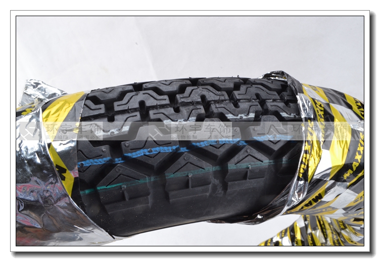 Lốp xe máy chân không Zhengxin 3.00-18 lốp chân không 8 lớp chống trượt xuyên quốc gia 300-18 lốp mới lốp xe máy goodride