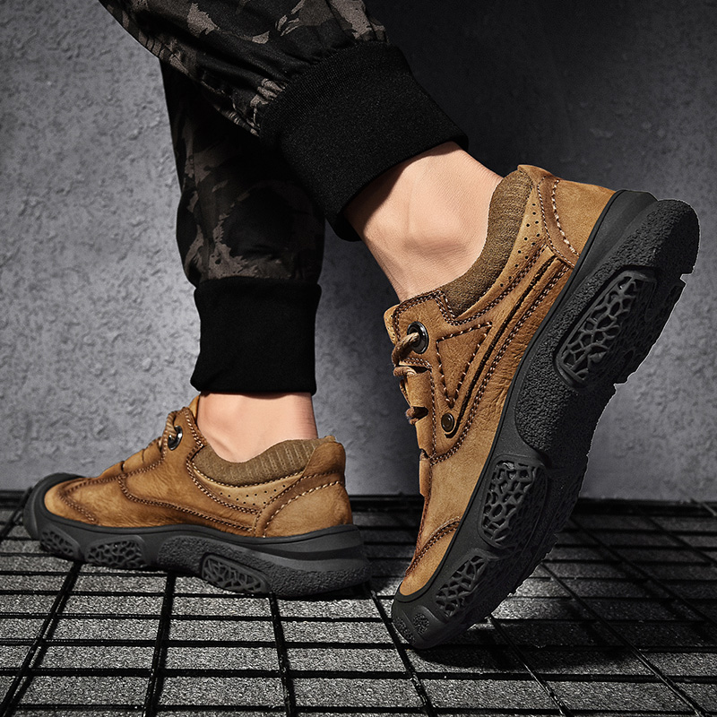 Head Buffalo Outdoor Leisure Shoes Men Leather Widhead Large size Low-gang thick bottom waterproof and anti-slippery hiking shoes