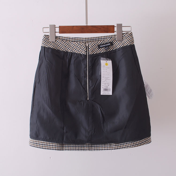 Váy len lông cừu houndstooth chính hãng nữ khâu retro váy ngắn ngực đơn 8203006829 chân váy dạ ngắn