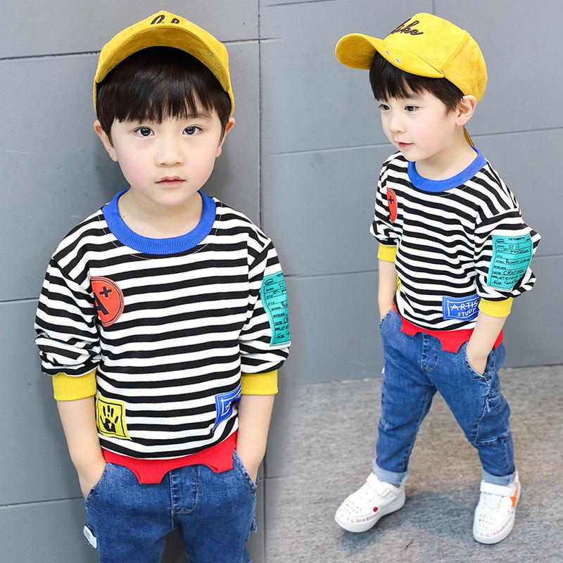 Boy's spring clothing sweatshirt 2022 new collage sweatshirt 3-year-old boobs spring autumn season set to beat undershirt children suit