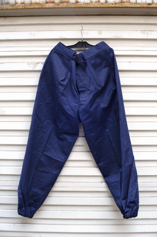 Brand new Italian Army version Air Force Long pants Lampo pull chain