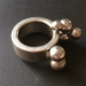 Slingshot Ring Vòng từ mạnh mẽ Crazy Wood Nhanh chóng chơi Magic Ring Thép hạt Magnet Magnet Magnet vĩnh viễn - Nhẫn