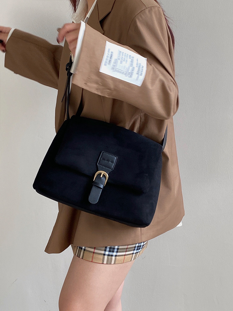 Damen Samt Schultertasche Im College Style Für Die Schulter_voghion.com