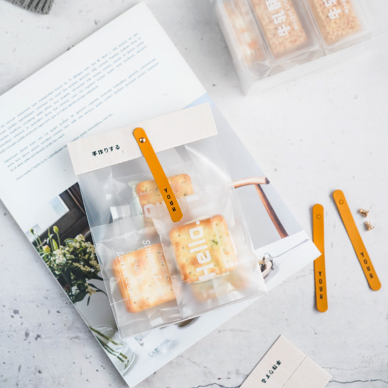 Wooden card head biscuit self-standing bag transparent handmade nougat snowflake crisp cookie glutinous rice boat milk date le hawthorn packaging