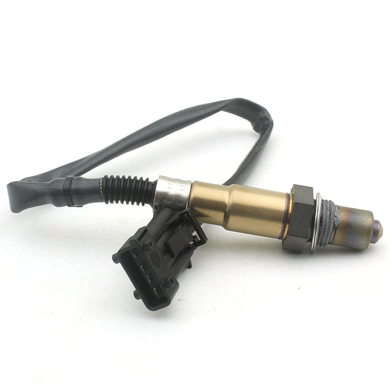 Suitable for CF Locomotive 150250400 650NK MT National Bencar 650 Oxygen Sensor 4 Line
