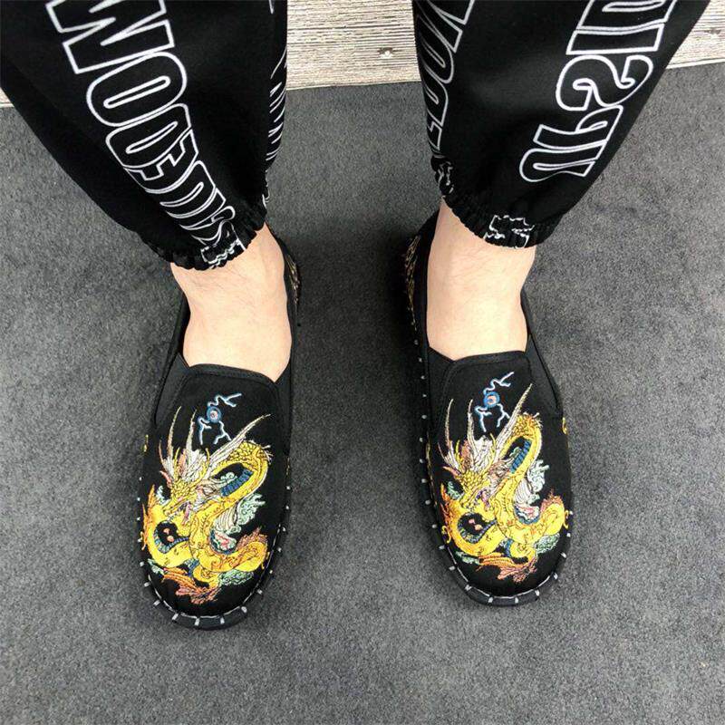 2022 embroidered new old Beijing cloth shoes for men and women slip on casual all-match soft bottom young and middle-aged driving work shoes