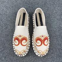 Chinese style old Beijing cloth shoes net red couple canvas shoes slip-on lazy social shoes Xishan embroidery white shoes