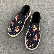 Winter old Beijing cloth shoes mens Xishan flower cloth shoes all-match set of feet lazy shoes canvas shoes black driving work society
