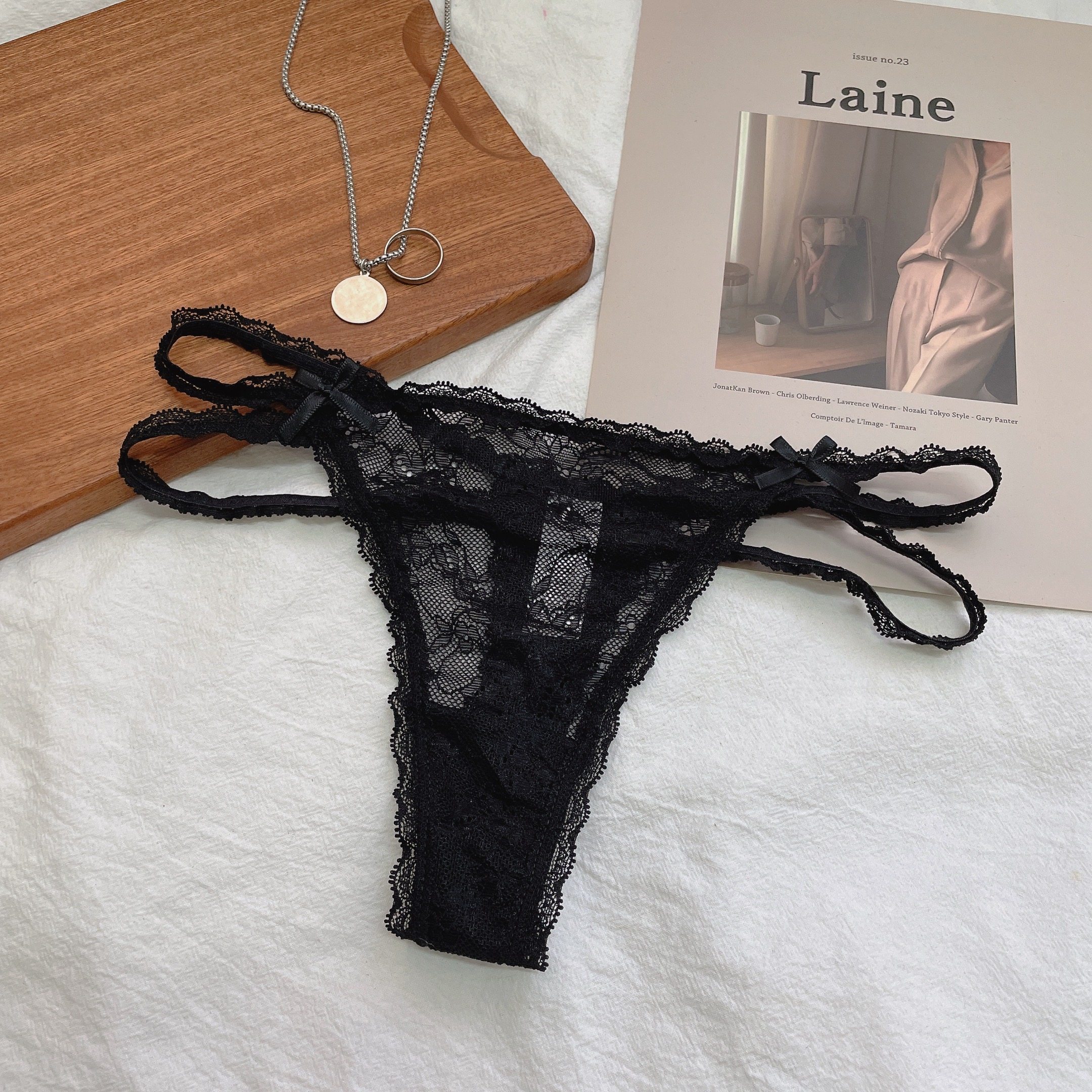 Thin band Tiny pants Girls Sexy No Marks Lace Sidepants Full Overdraft Black Teen Underpants Bowtie T-Tpants-Taobao