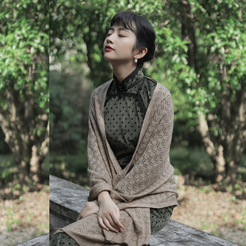 Jasmine Spring Autumn Season Qipao External Hitchhiking Retro Art Hollowed-out Wool Scarves Shawl