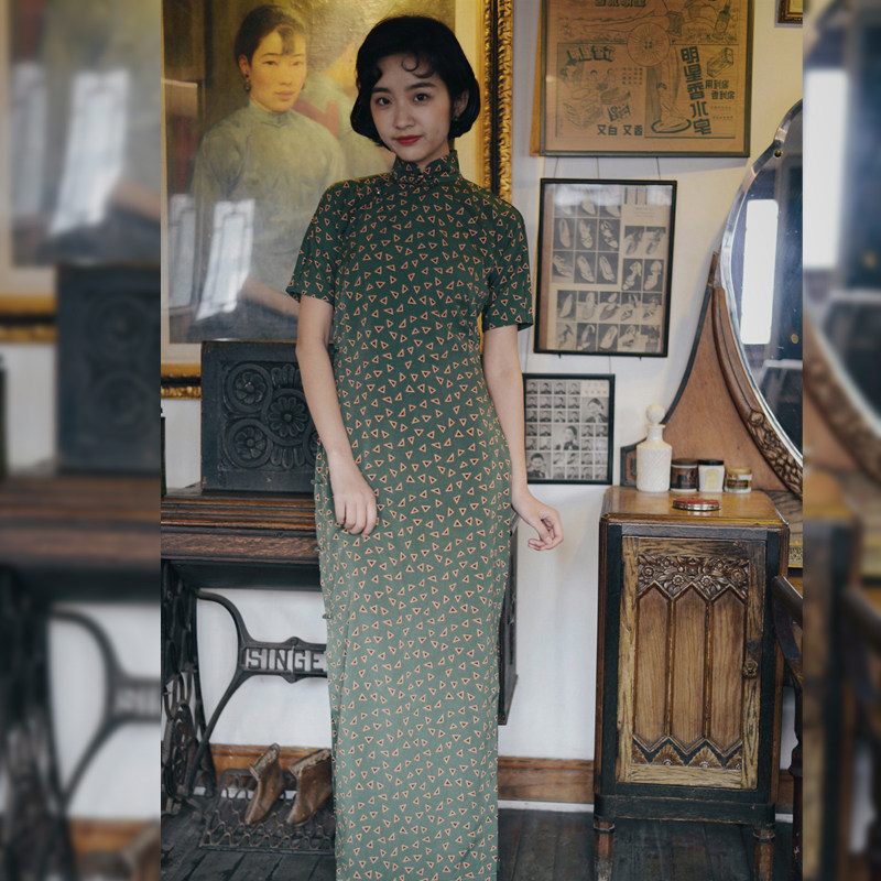 Jasmine Spring Summer 40% Lions full opening of the sleeves Long version retro Improved daily printing snow-spinning qipao Renmei