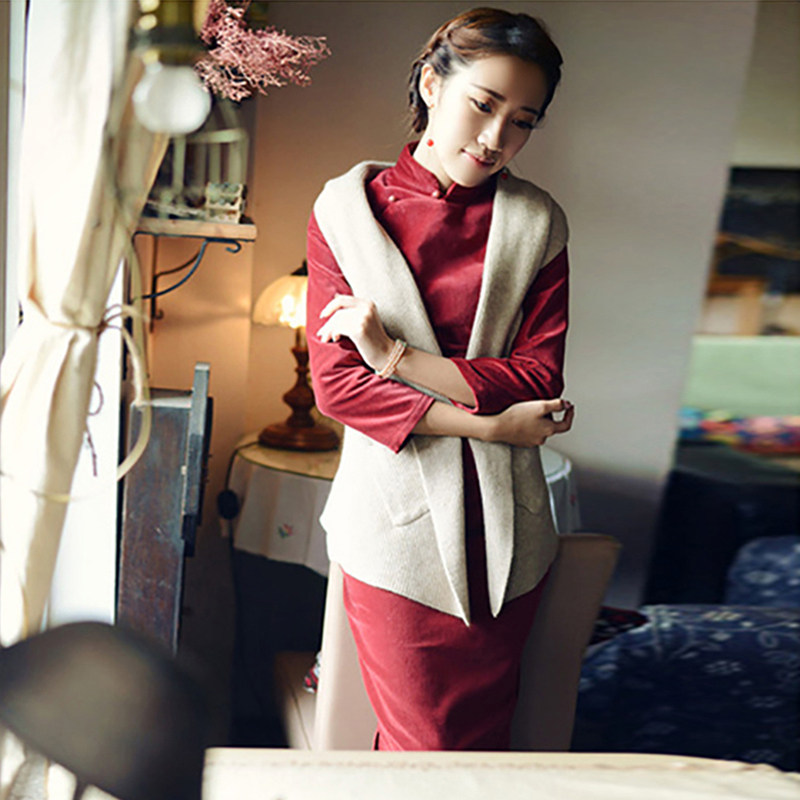 Mo Mo cheongsam autumn and winter seven-point long-sleeved long-sleeved literary retro pure cotton thickened flocking cheongsam solid wine red