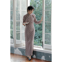 Jasmine cheongsam eight-point sleeve full-open long retro literature and art everyday people silk cheongsam square Bridge