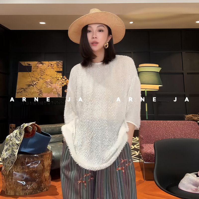 Arne Ja｜Heavy-Duty Sparkling Feather-Like Tassel Texture Round-Neck Mulberry Silk Top Loose Jacquard Women's Spring