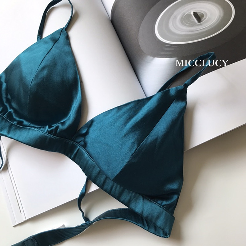 Small Bust Romantic Bikini Silk Bra Mulberry Silk French Lingerie Triangle Cup Wireless Removable Bra Pads Small Bust Romantic Bikini Silk Bra Mulberry Silk French Lingerie Triangle Cup Wireless Removable Bra Pads