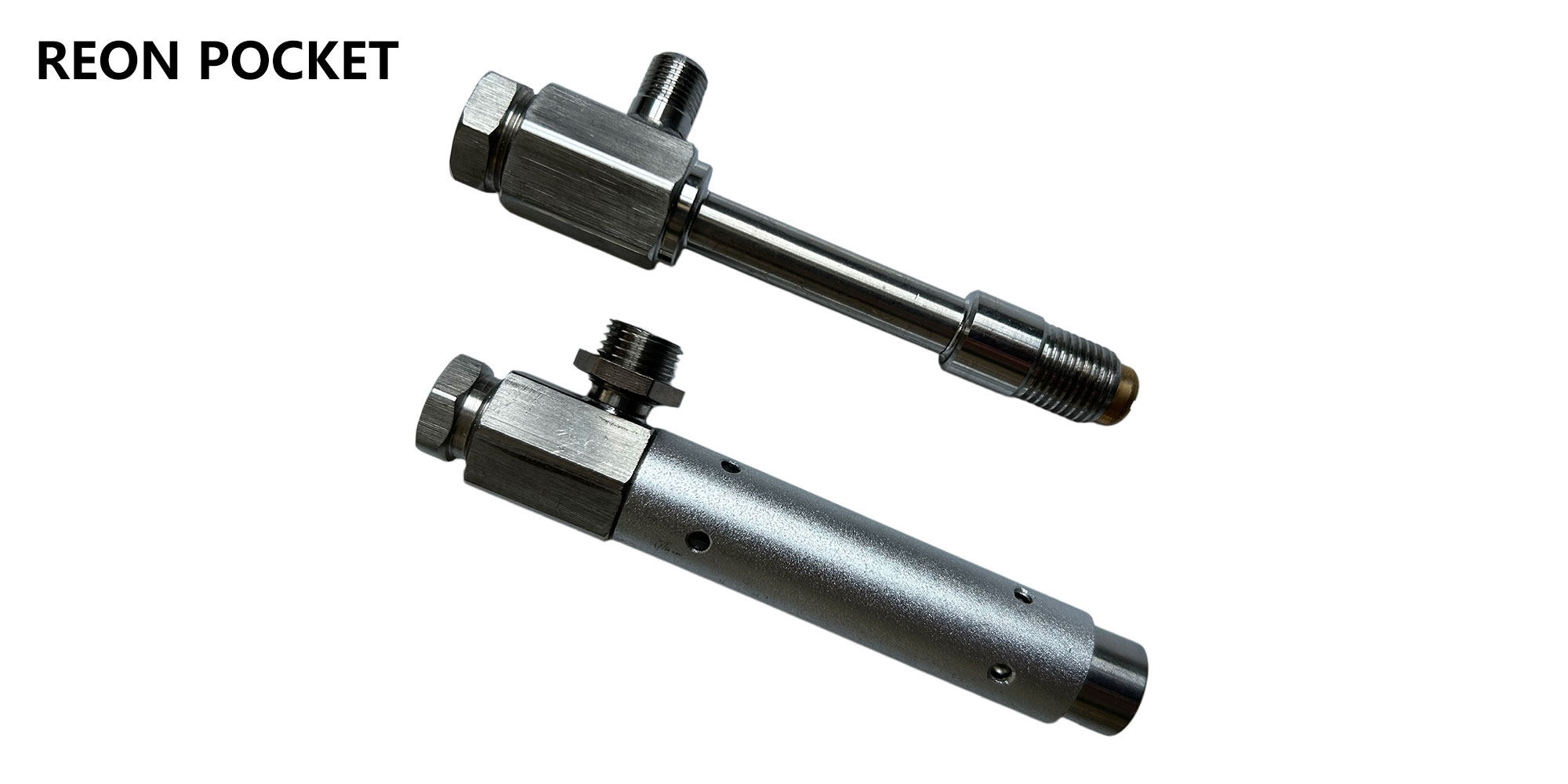 航空航天零部件，钛合金材质，复杂几何结构，高科技制造环境