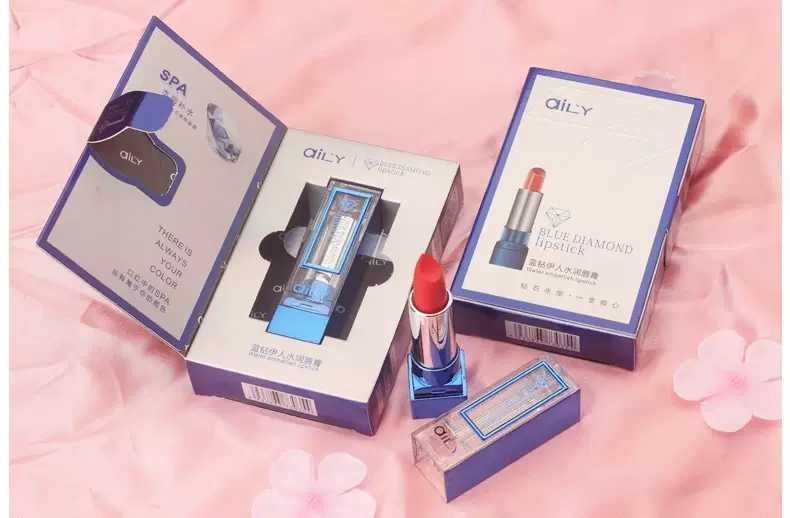 施蒂aily蓝钻伊人梅子红色口红试色,颜色饱满、显白_in榜 施蒂aily蓝钻伊人梅子红色口红试色,颜色饱满、显白