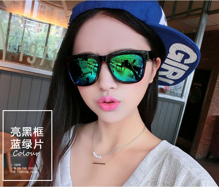 2018 mô hình hạt tiêu nhỏ kính râm nam và nữ thời trang khung kính râm màu đỏ có thể được trang bị lái xe gương du lịch gọng kính cận nam