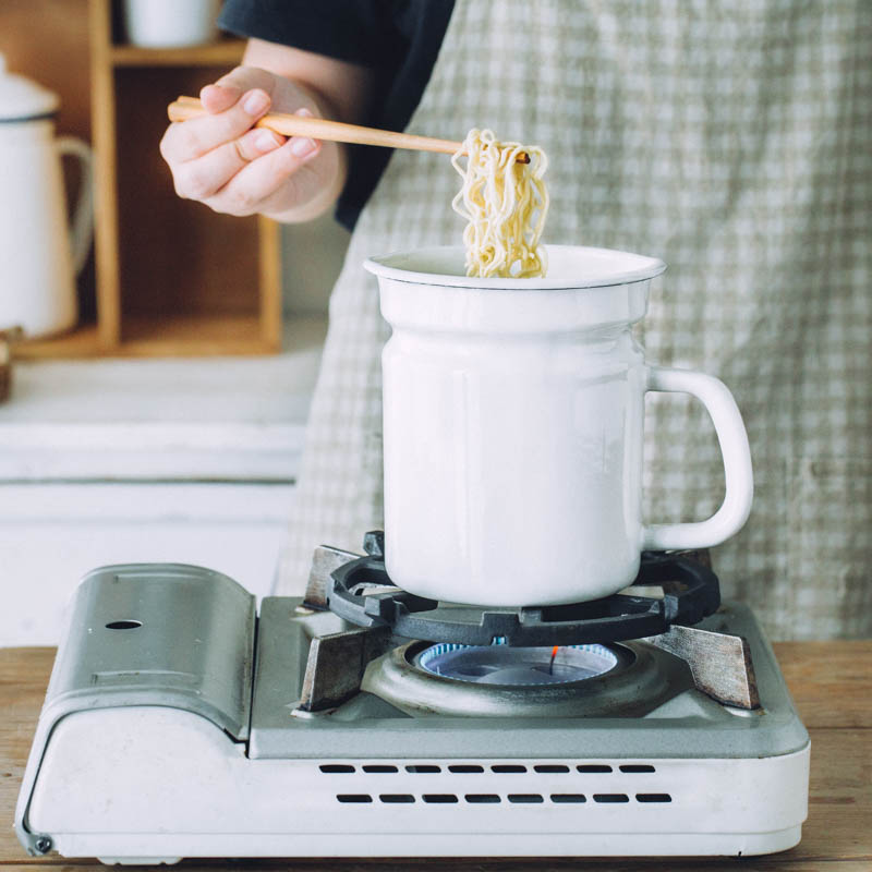 Shuko Enamel Enamel Instant noodle cup Large with lid with handle Dormitory cooking bowl Japanese old-fashioned pot Octagonal pot