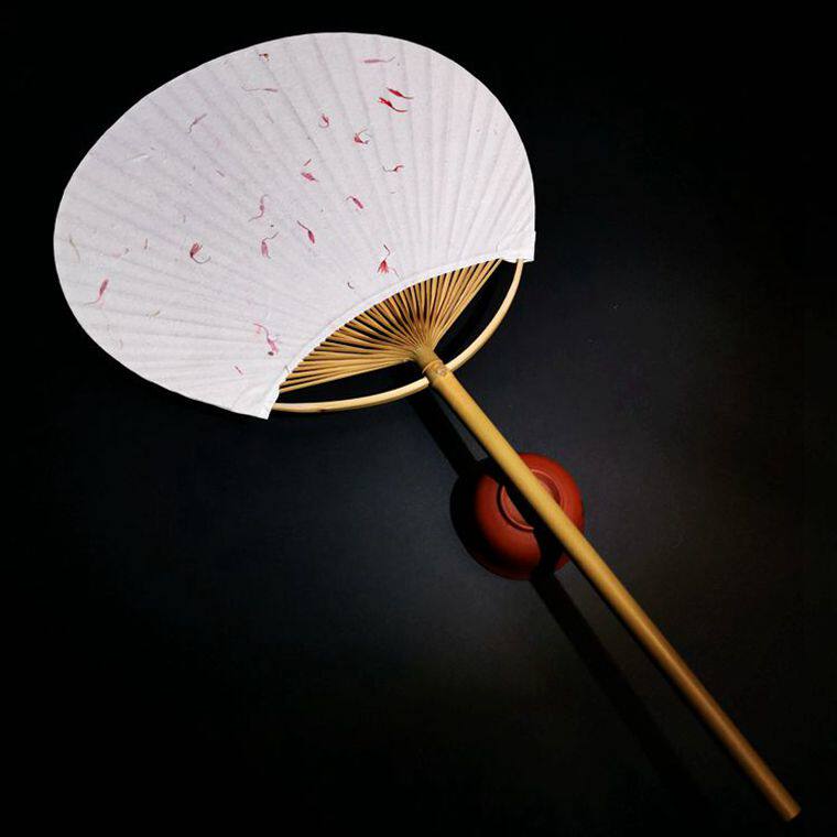 Yunlong flowers and grass rice paper fan Chinese style retro long handle Hanfu blank fan calligraphy painting Japanese style and fan