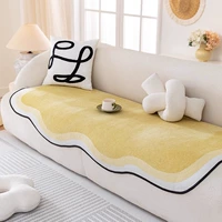 Молоко-конфеты-гусеницы желтый