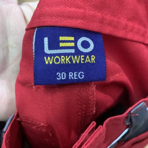 Красные износостойкие осенние штаны для работы